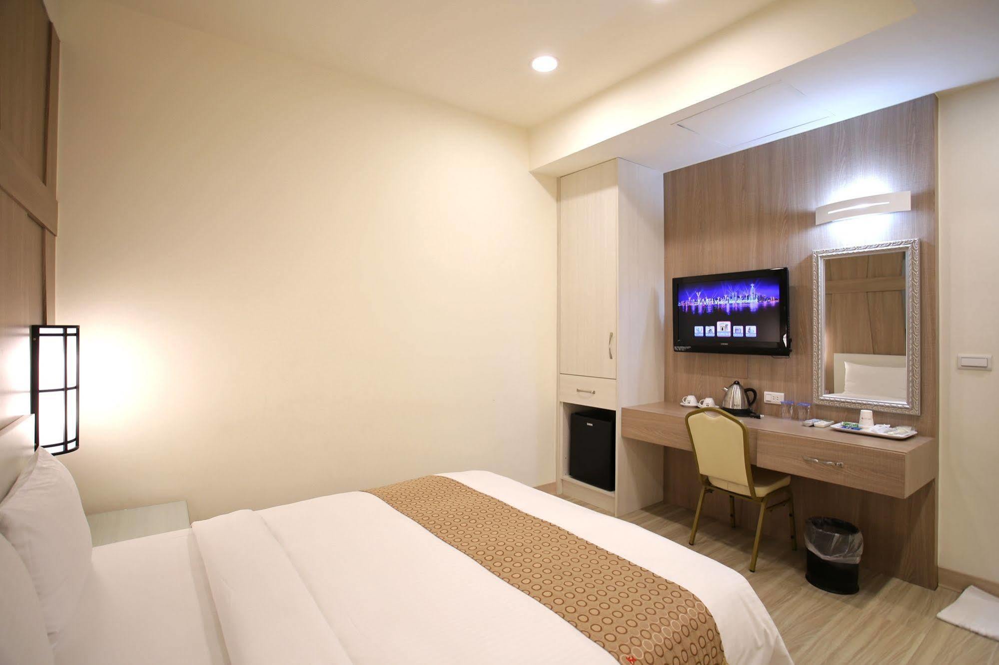 Chengdian Hotel Taipei Exterior photo