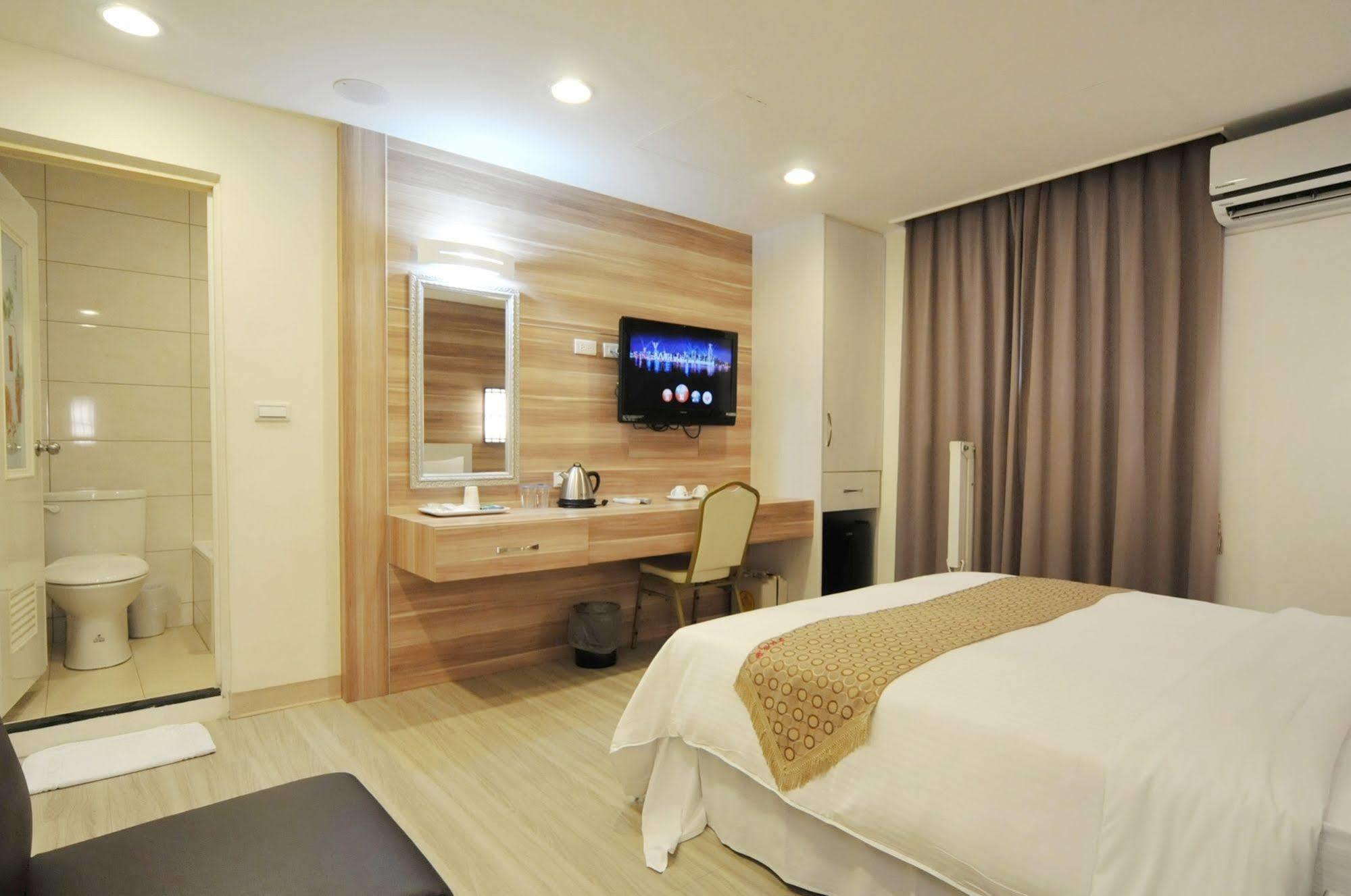 Chengdian Hotel Taipei Exterior photo