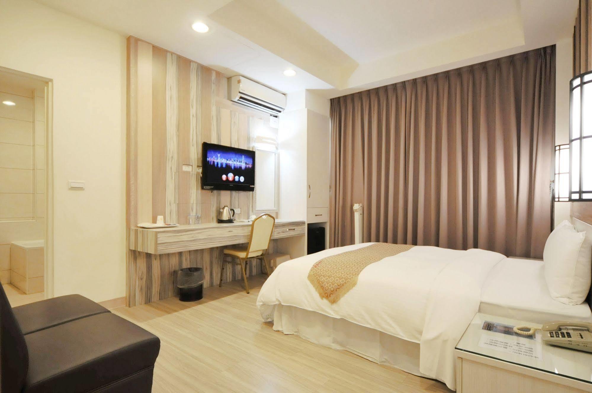 Chengdian Hotel Taipei Exterior photo